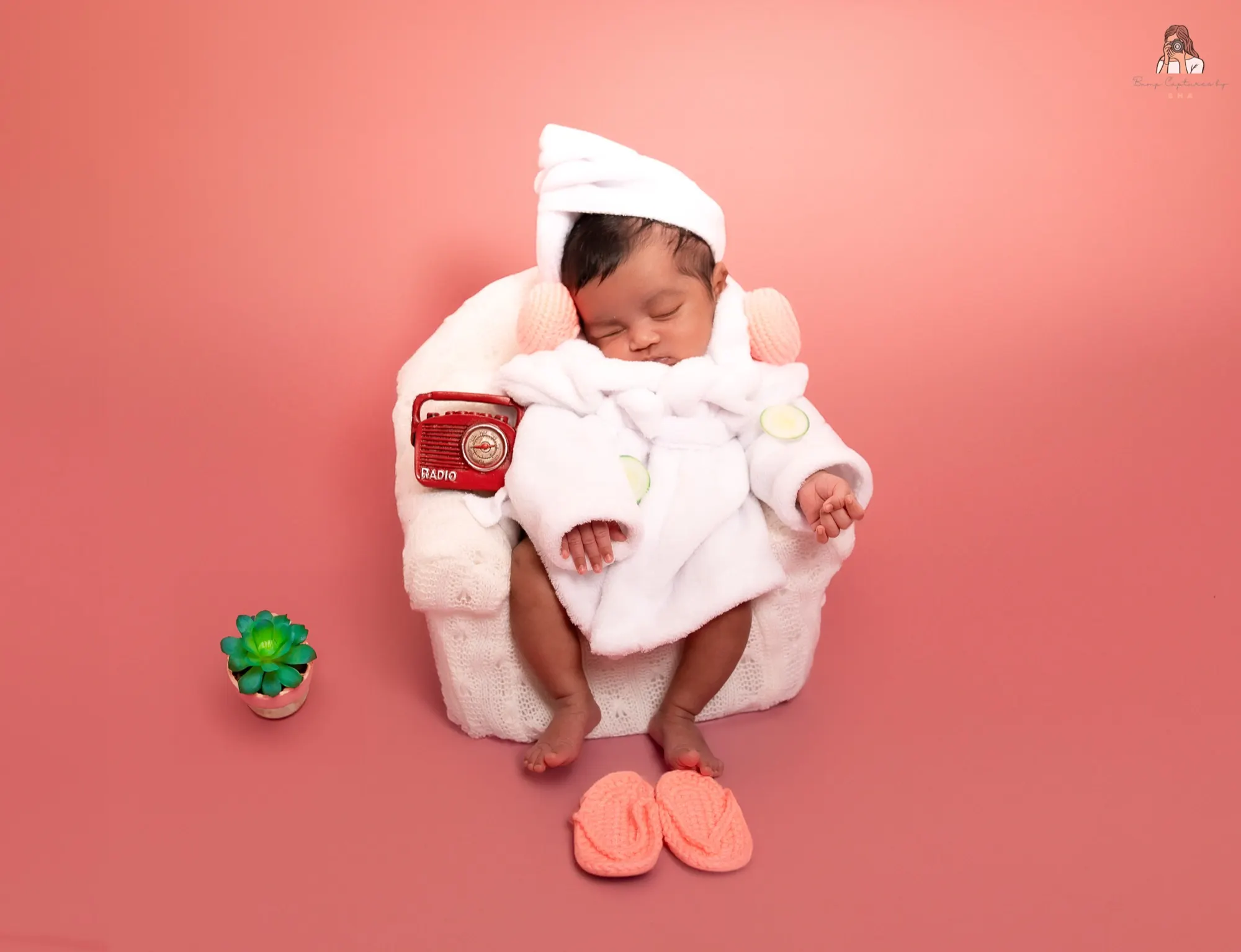 A newborn photographed in our Berlin studio.