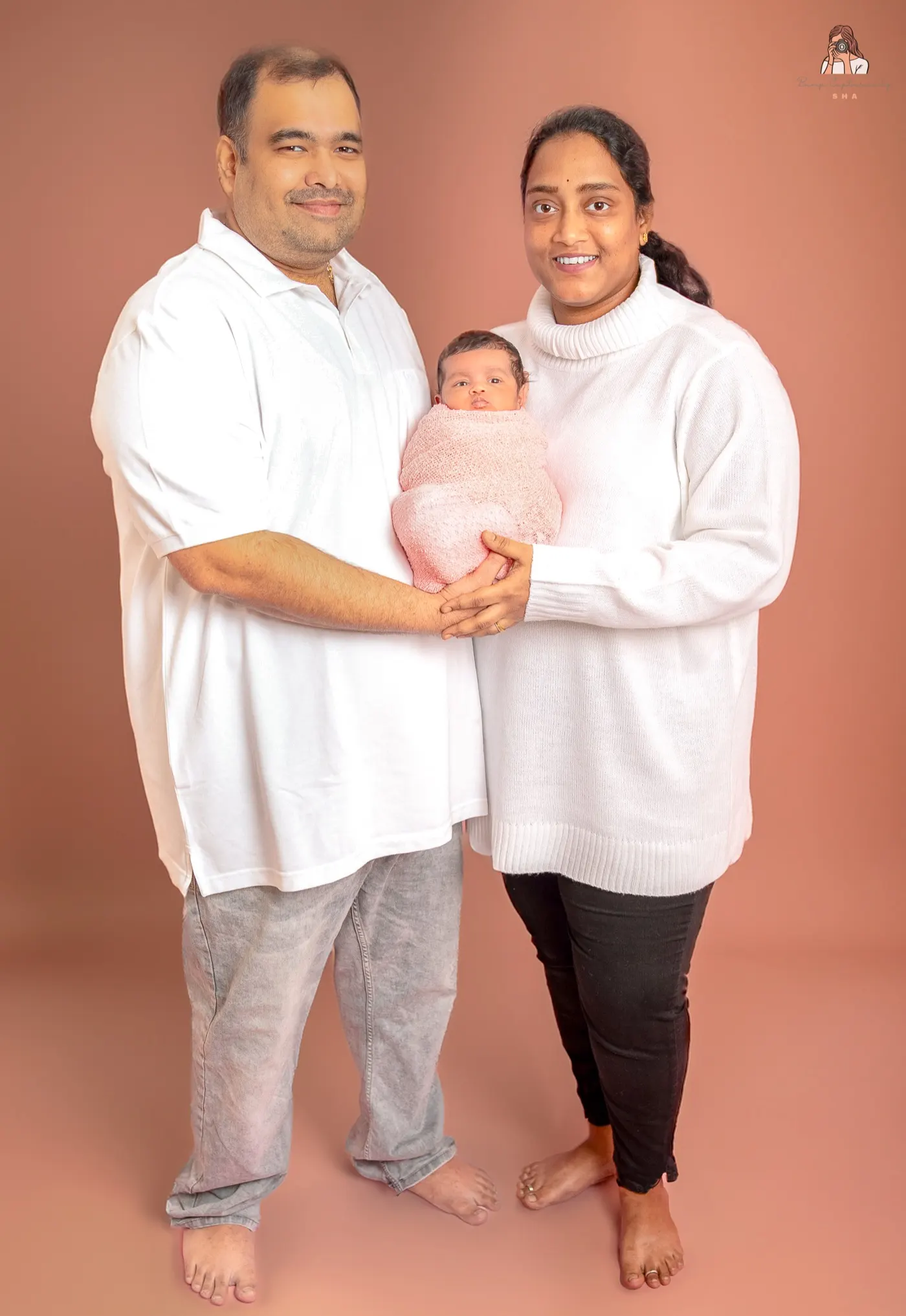 A newborn photographed in the studio in Berlin.