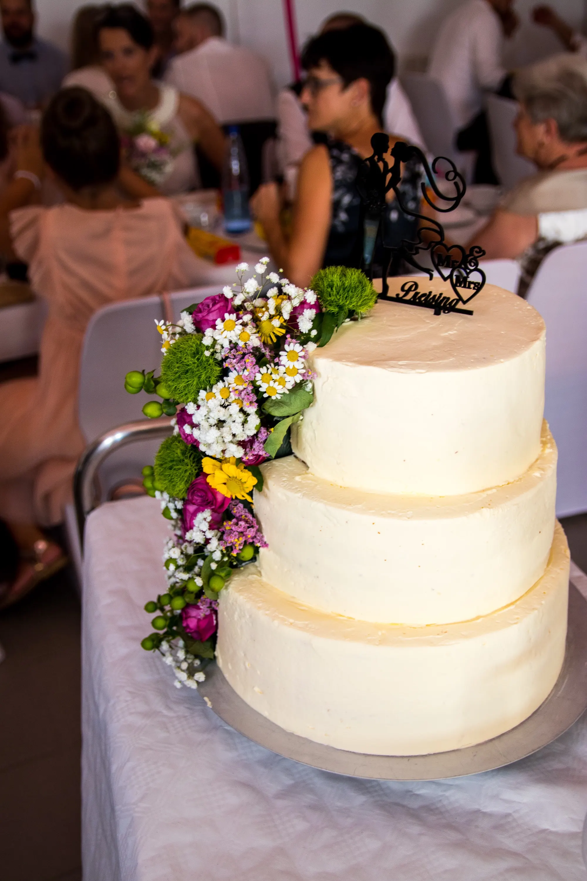 A wedding photographed by Sharmeli & Ashok.